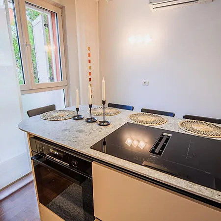 Elegant And Scenic Peaceful - One Bedroom With Terrace * بورتوروز