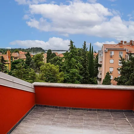 شقة Elegant And Scenic Peaceful - One Bedroom With Terrace بورتوروز
