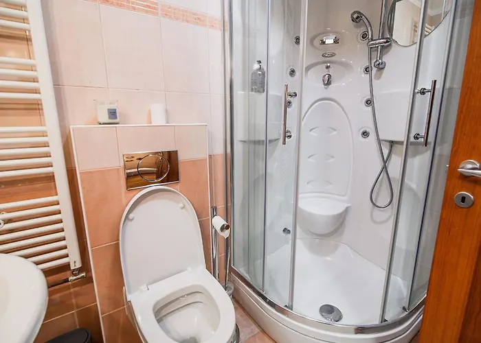 Elegant And Scenic Peaceful Portoroz - One Bedroom With Terrace Апартаменты Порторож