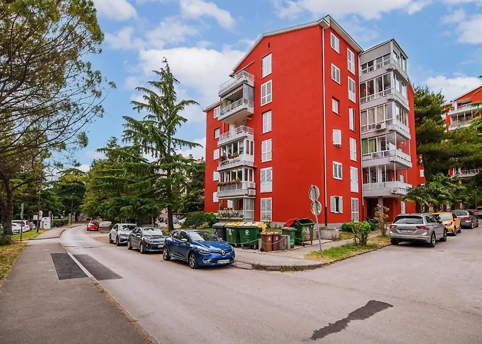 Apartment Elegant And Scenic Peaceful Portoroz - One Bedroom With Terrace